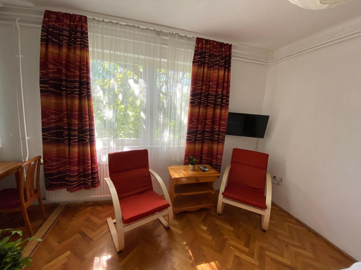 Anonymus Vendeghaz Apartment Siofok Luaran gambar