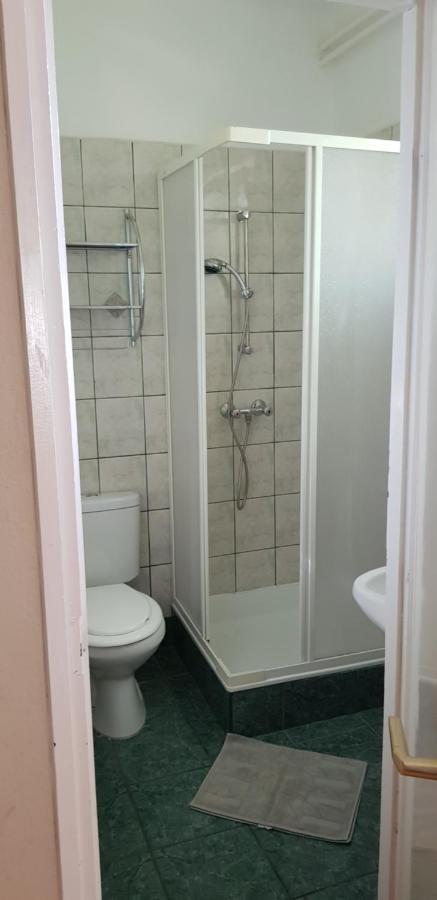 Anonymus Vendeghaz Apartment Siofok Luaran gambar